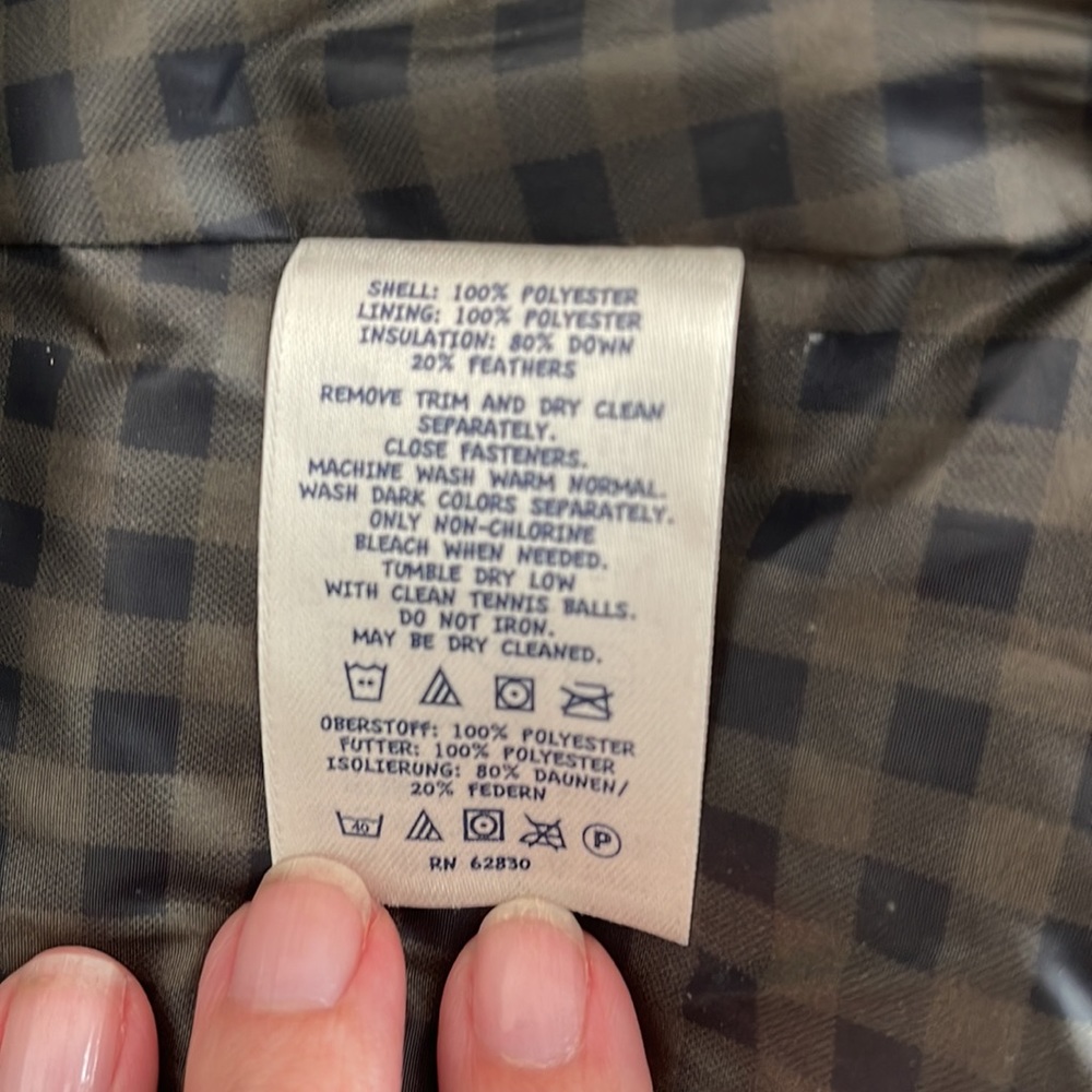 Girl’s down jacket - Picture 3 of 4